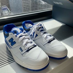 New balance 550s- authentic never worn - royal blue